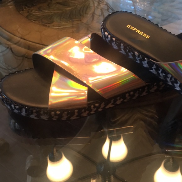 Express Shoes - EXPRESS SLIDES.